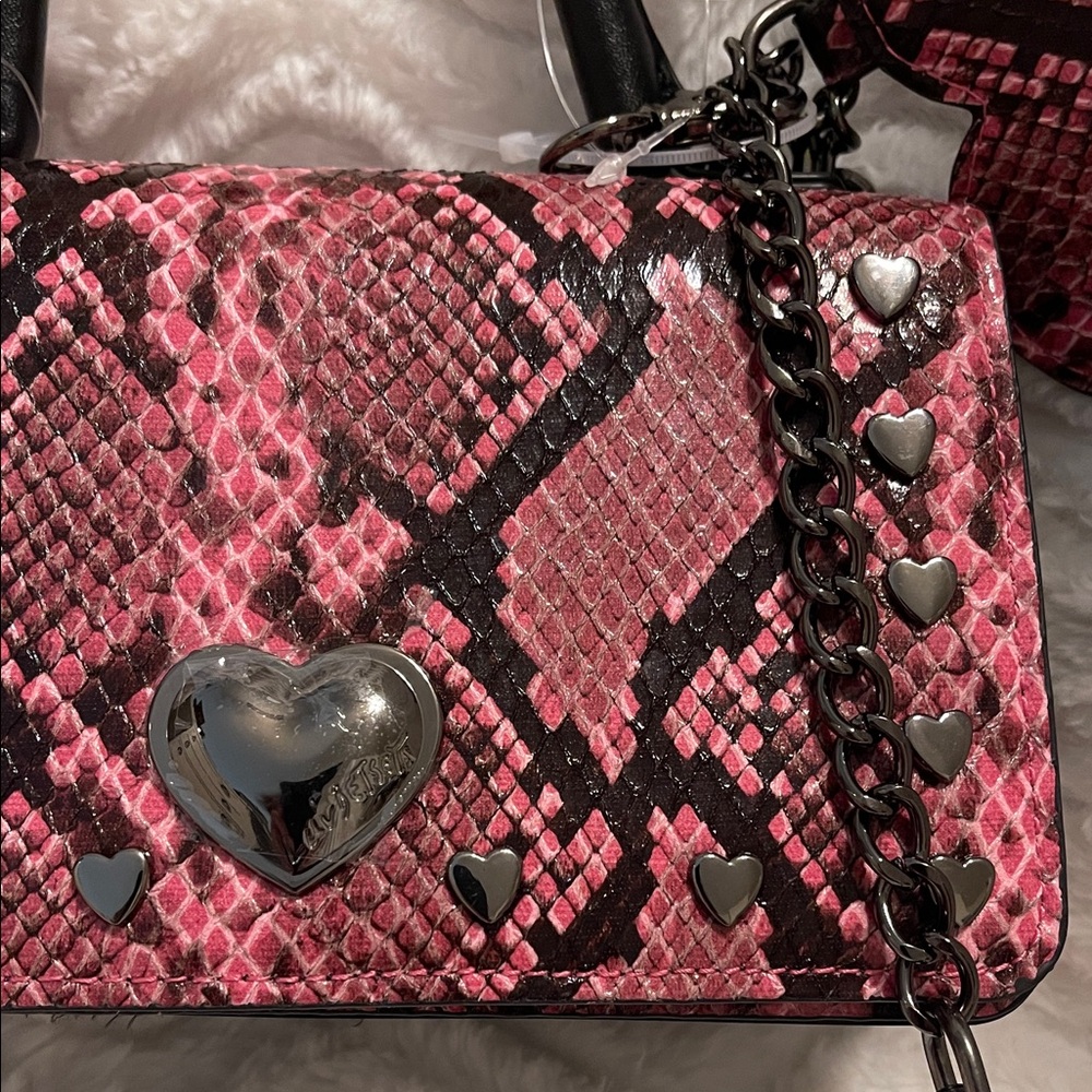 NWT Betsey Johnson Pink Snake Print Crossbody Bag - Picture 3 of 16